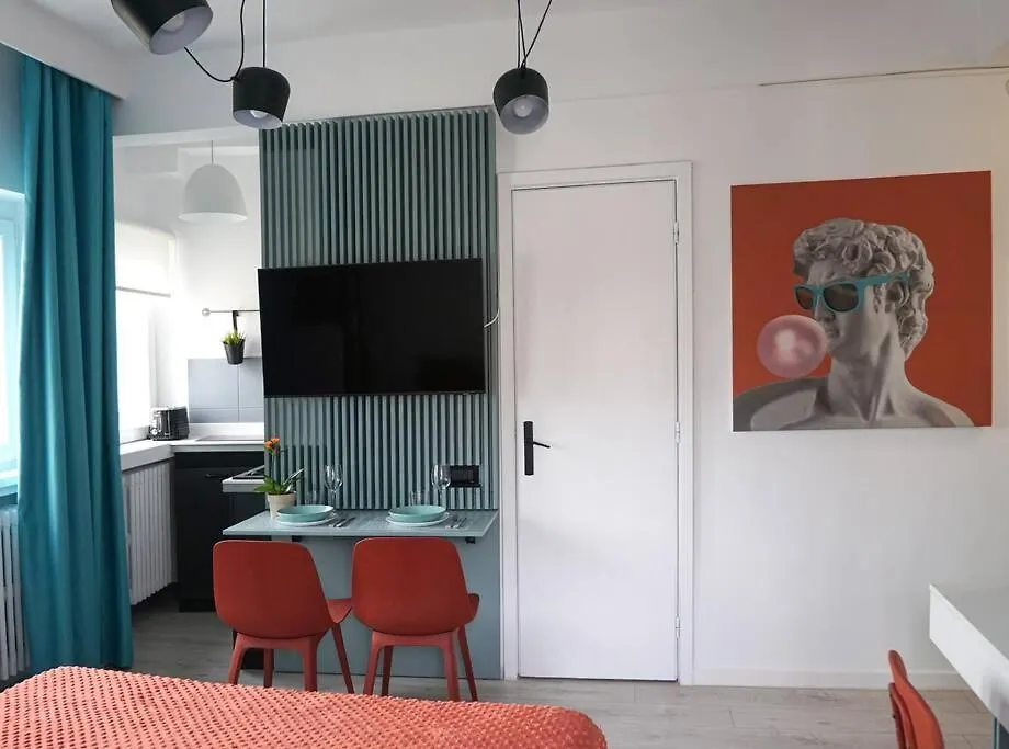 Pop Stylish Studio - City Center Bucharest 0*,